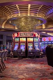 q79777 Online Card Games Baccarat Dragon Tiger Live Casino Myanmar